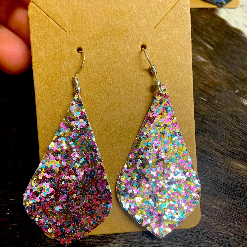 🌵Sparckle Earrings!